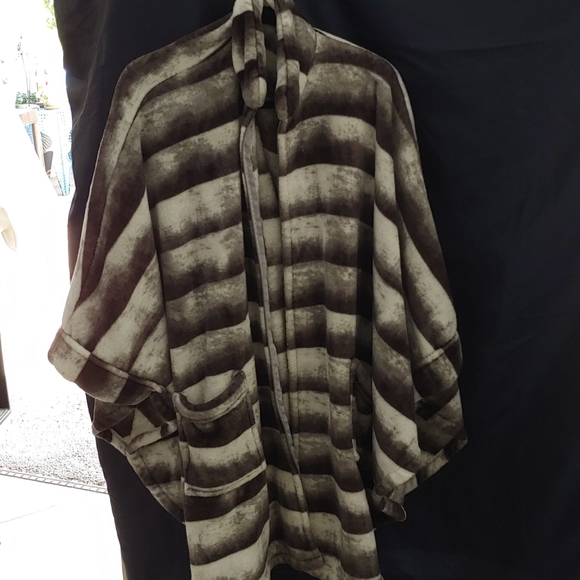Cozelle Other - Faux Fur Cuddle Up